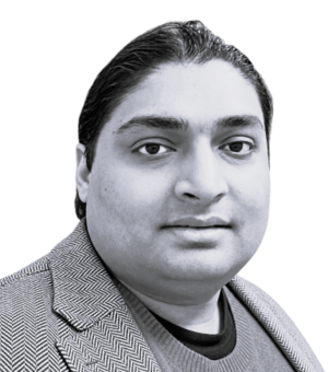 ritwik headshot transparent for oxford cropped